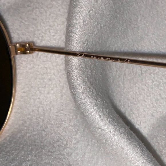 LIKE NEW RayBan Aviator RB3025 Blue Mirror Lens Ray ban Sunglasses - Picture 5 of 12